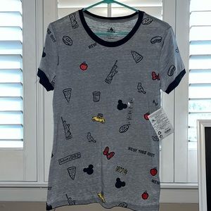 Disney NYC t shirt size medium NWT